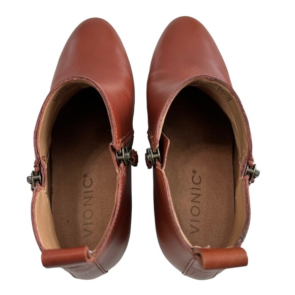 Vionic Cecily Cognac Waterproof Leather Ankle Booties Size 5M - Picture 8 of 15
